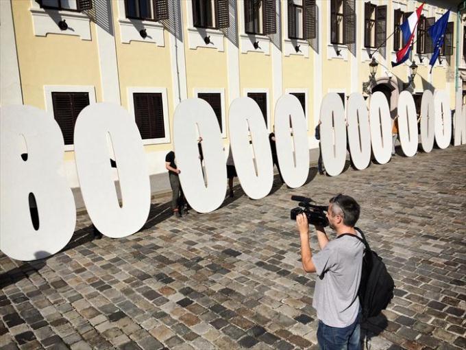 8820.nule na markovom trgu